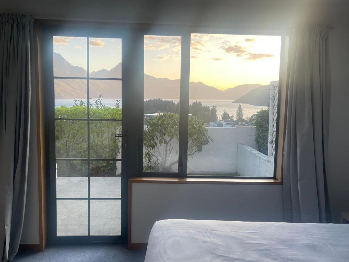 Panoramic Views - 10 Minutes Walk To Town Villa Queenstown Dış mekan fotoğraf